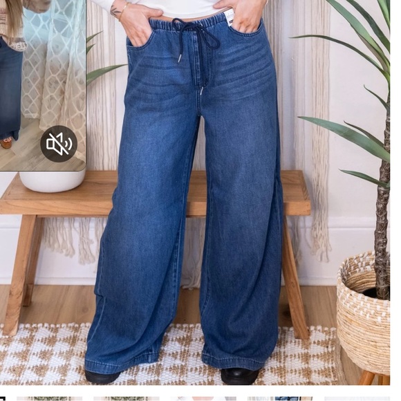 Judy Blue Denim - Judy Blue Women's Flare & Wide Leg Jeans - Blue